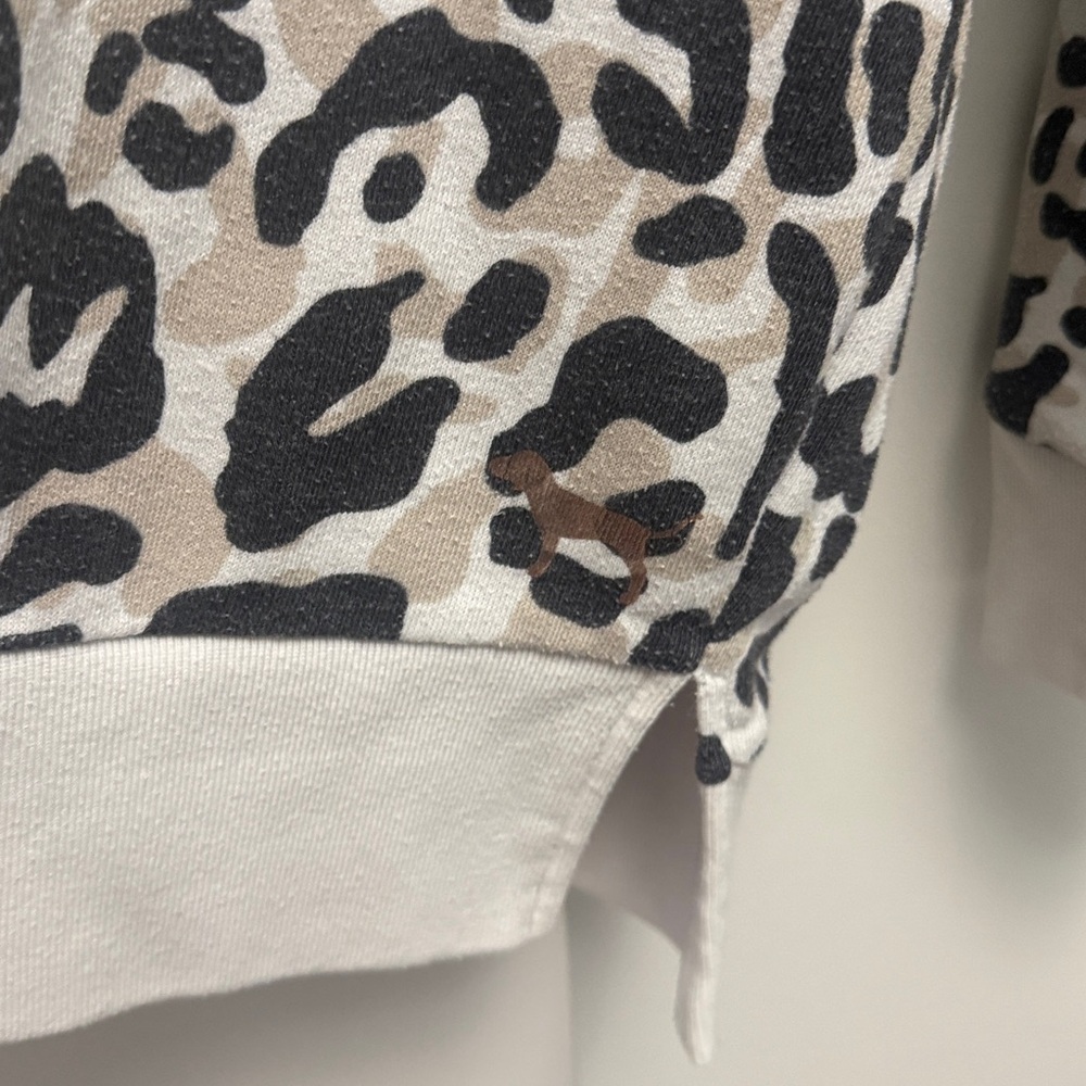 PINK Sweatshirt - Picture 6 of 7